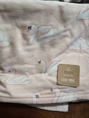 Deborah Connolly Designs Pink Swan Bath Towels Set Of 4 NWT